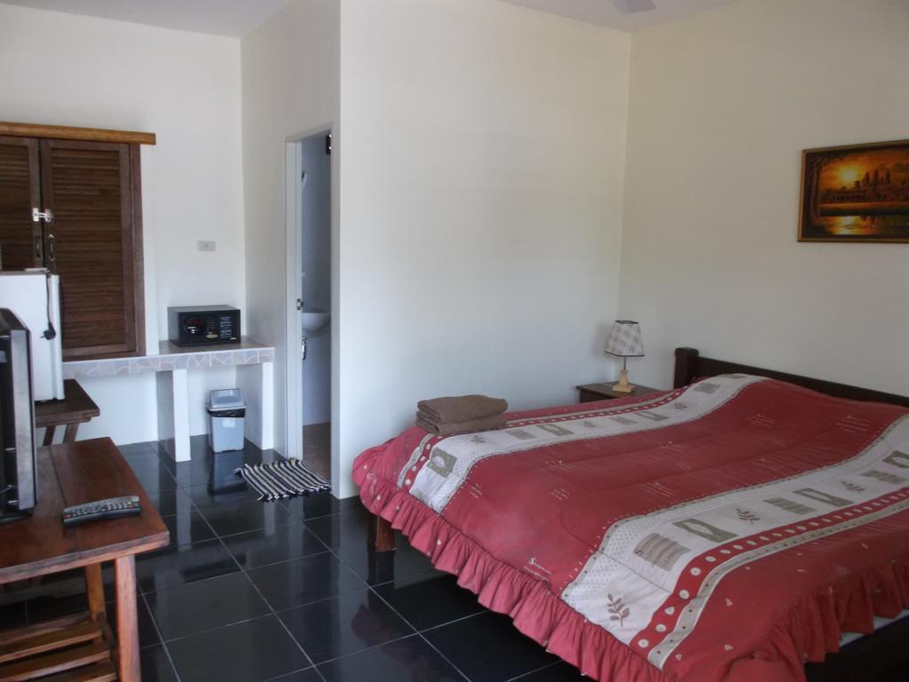Ryans Resort Prasat Εξωτερικό φωτογραφία