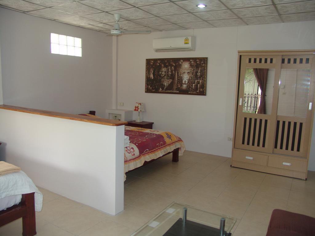 Ryans Resort Prasat Εξωτερικό φωτογραφία