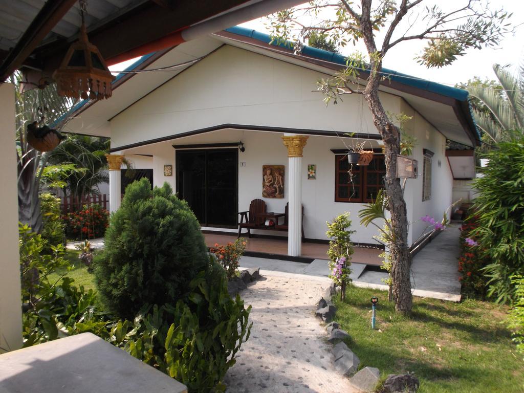 Ryans Resort Prasat Εξωτερικό φωτογραφία