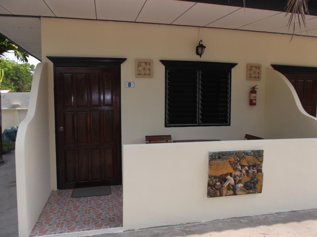 Ryans Resort Prasat Εξωτερικό φωτογραφία