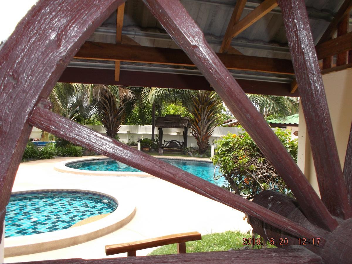 Ryans Resort Prasat Εξωτερικό φωτογραφία